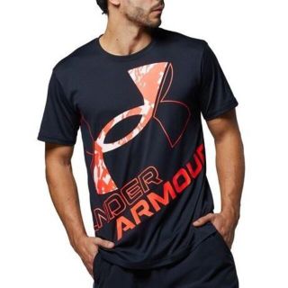 アンダーアーマー(UNDER ARMOUR)の(新品)大人気アンダーアーマー　 Tシャツ(Tシャツ/カットソー(半袖/袖なし))