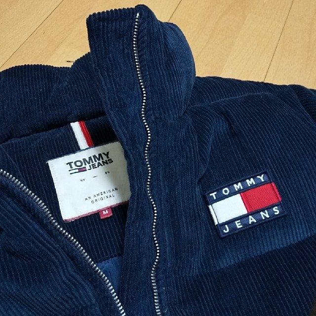 TOMMY(トミー)のtommy jeansコーデュロイダウン レディースのジャケット/アウター(ダウンジャケット)の商品写真