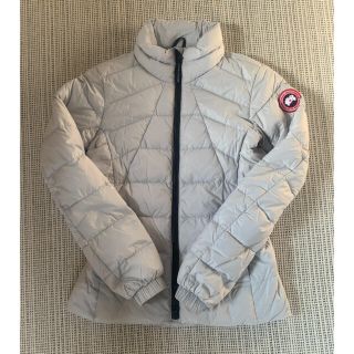 カナダグース(CANADA GOOSE)の送料無料　美品　早い者勝ち　カナダグース　アボットジャケット　ライトダウン(ダウンジャケット)