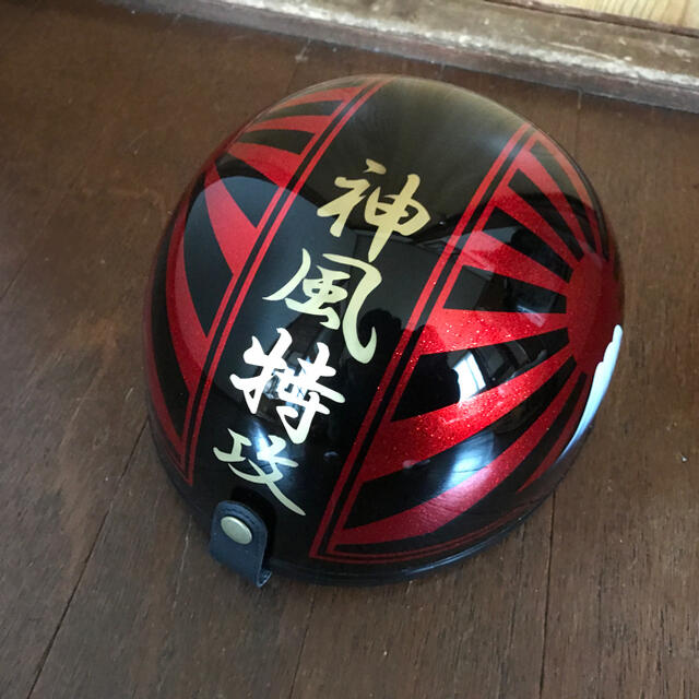 レッドラメ 黒 富士日章 コルク半 ヘルメット