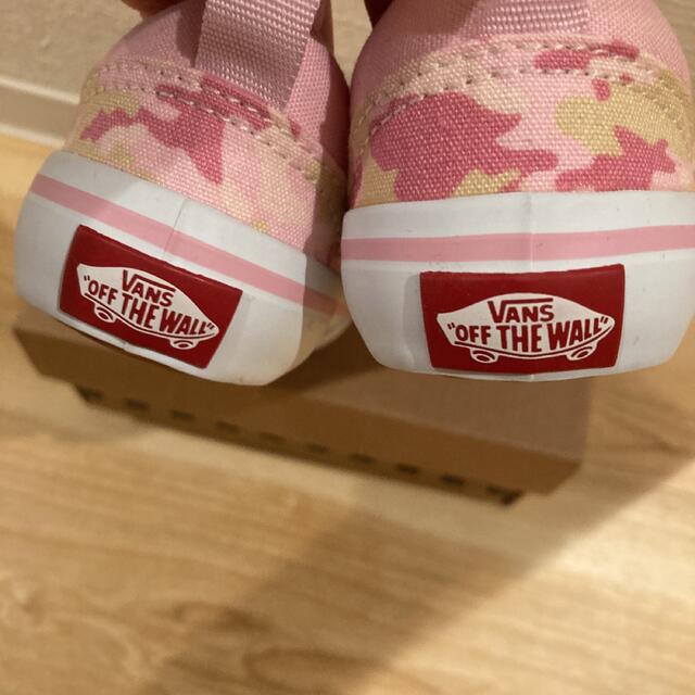 VANS(ヴァンズ)のVANS スリッポン スニーカー16cm キッズ/ベビー/マタニティのキッズ靴/シューズ(15cm~)(スニーカー)の商品写真