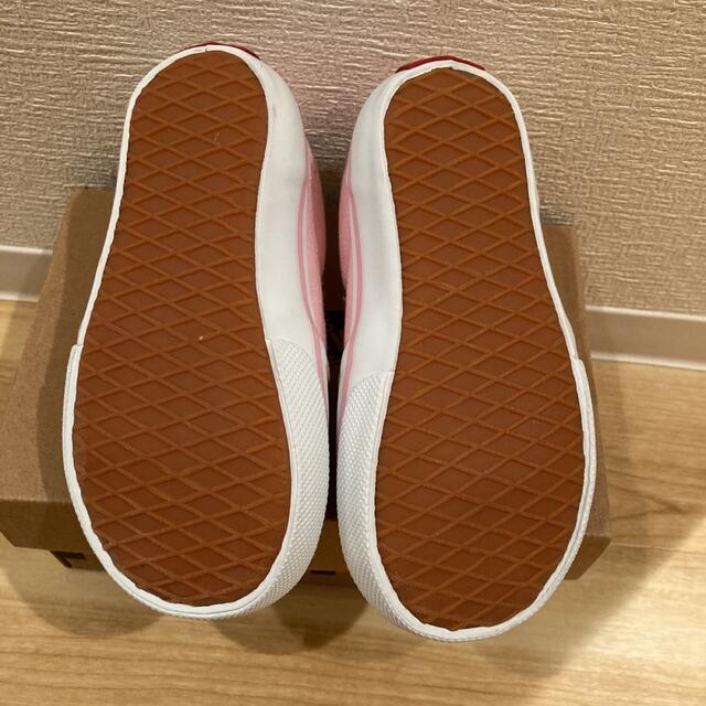 VANS(ヴァンズ)のVANS スリッポン スニーカー16cm キッズ/ベビー/マタニティのキッズ靴/シューズ(15cm~)(スニーカー)の商品写真