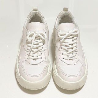 3480 ヴァレンティノ VLTN ガムボーイ カーフスキン スニーカー 白 3480 ヴァレンティノ VLTN ガムボーイ カーフスキン スニーカー 白