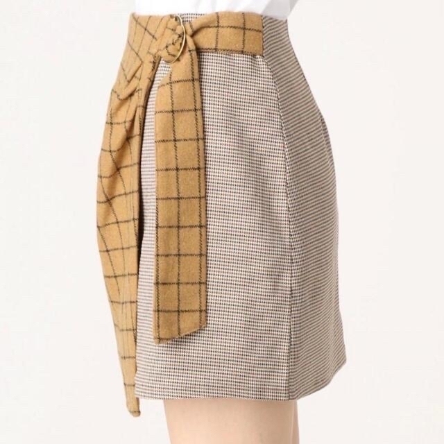 dazzlin(ダズリン)のダズリン　新品　スカート　ミニスカート  ミニ　イエロー　韓国　人気　即日発送 レディースのスカート(ミニスカート)の商品写真