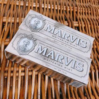 マービス(MARVIS)のMARVISマービス　歯磨き粉　25ml✖️2個セット　(歯磨き粉)