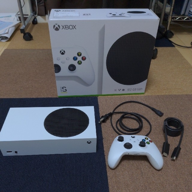 Xbox Series S（エックスボックス シリーズ エス）RRS-00015
