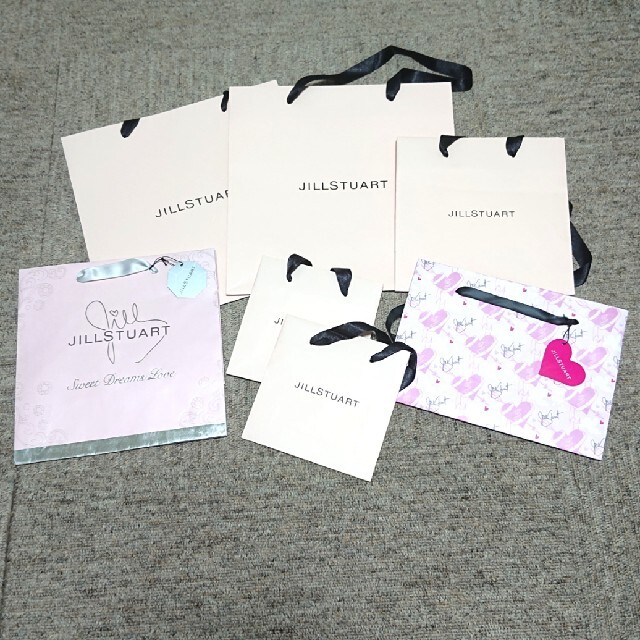 JILLSTUART(ジルスチュアート)のジルスチュアート 紙袋 7枚 レディースのバッグ(ショップ袋)の商品写真