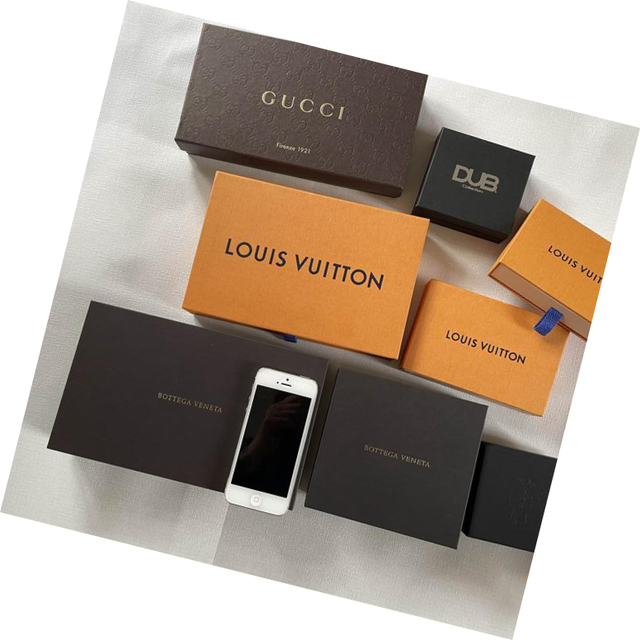 LOUIS VUITTON(ルイヴィトン)のルイヴィトン　クロムハーツ、GUCCI 空箱　紙袋 レディースのバッグ(ショップ袋)の商品写真