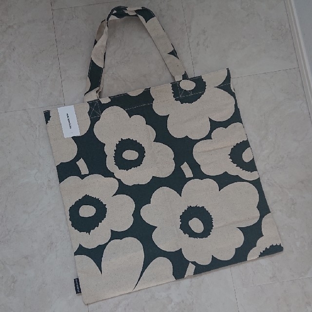 marimekko(マリメッコ)のmarimekko マリメッコ ウニッコ トートバッグ レディースのバッグ(トートバッグ)の商品写真