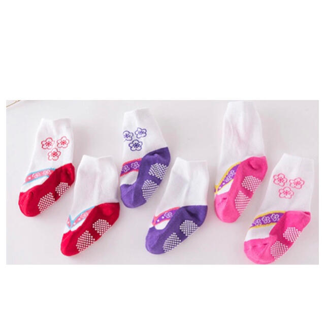 【つばき/60】袴ロンパース　靴下　ヘアバンドセット　ピンク　女の子 キッズ/ベビー/マタニティのベビー服(~85cm)(ロンパース)の商品写真