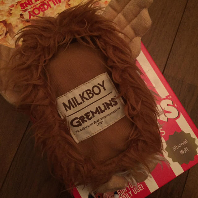 MILKBOY(ミルクボーイ)のmilk boy ギズモアイフォンケース スマホ/家電/カメラのスマホアクセサリー(iPhoneケース)の商品写真