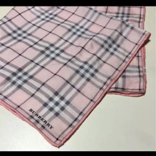 バーバリー(BURBERRY)のバーバリー  スカーフ　BURBERRY ピンク(バンダナ/スカーフ)