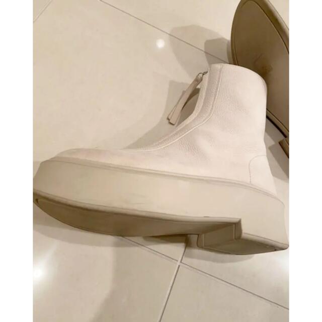 The Row zip1 boots ベージュ 35 The Row zip1 boots ベージュ 35