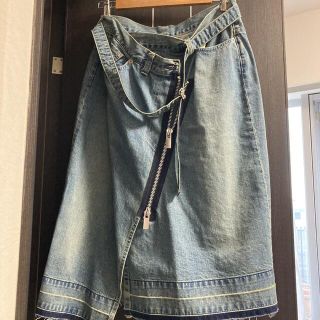 サカイ(sacai)のsacai スカート(ひざ丈スカート)