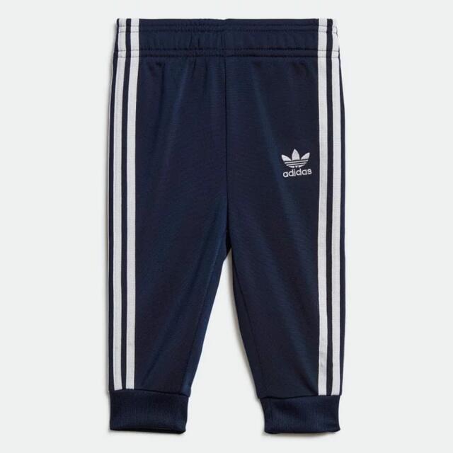 adidas(アディダス)の【新品】アディダスオリジナルス　ジャージ上下セット キッズ/ベビー/マタニティのキッズ服男の子用(90cm~)(その他)の商品写真