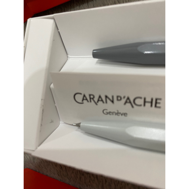 CARAN d'ACHE(カランダッシュ)の【えそら様専用】カランダッシュ　2本セット インテリア/住まい/日用品の文房具(ペン/マーカー)の商品写真