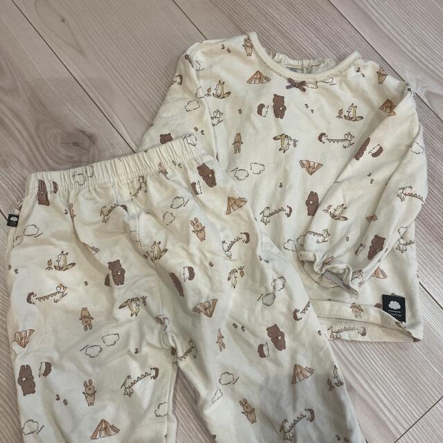 futafuta(フタフタ)のバースデイ　フタフタ　キャンプ柄動物　パジャマ キッズ/ベビー/マタニティのキッズ服男の子用(90cm~)(パジャマ)の商品写真