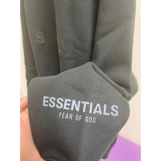 Essential(エッセンシャル)のS Fear of God Essentials パーカー Black ブラック メンズのトップス(パーカー)の商品写真