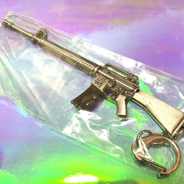 M16 キーホルダー　サブマシンガン ブラックライフル エンタメ/ホビーのミリタリー(その他)の商品写真