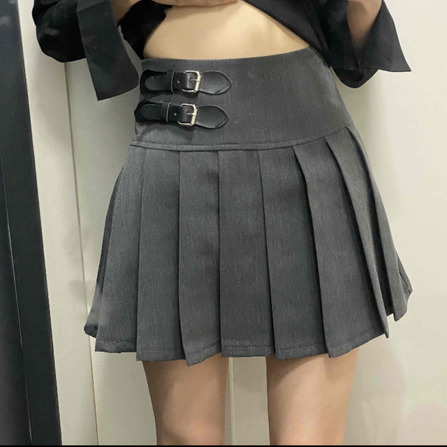 【予約商品】《2カラー》シンプル　バックル　プリーツ　スカート　韓国ファッション