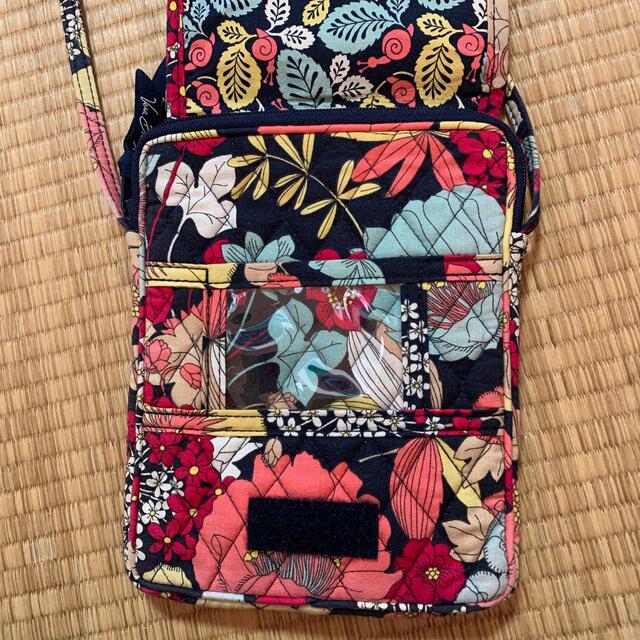 Vera Bradley(ヴェラブラッドリー)のポシェット レディースのバッグ(ショルダーバッグ)の商品写真