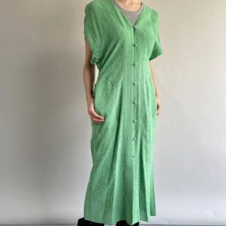 マメ(mame)のmame ワンピース 緑　20ss(ロングワンピース/マキシワンピース)