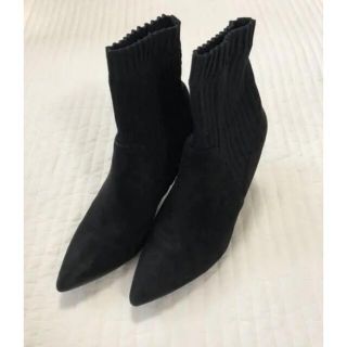 ザラ(ZARA)のZARA★ソックスブーツ　ブラック　スエード(ブーツ)