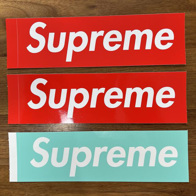 Supreme - 送料込み！シュプリーム×ティファニーコラボ シール ボックスロゴの通販 by yayurikashop｜シュプリームならラクマ