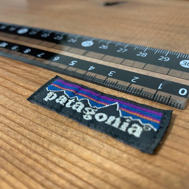 patagonia(パタゴニア)のパタゴニア patagonia タグ ワッペン　　正規品 ハンドメイドの素材/材料(各種パーツ)の商品写真