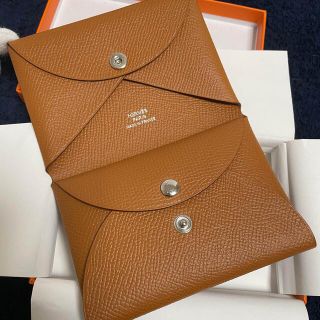 Hermes - 新品未使用 エルメス カルヴィデュオ ゴールドの通販|ラクマ