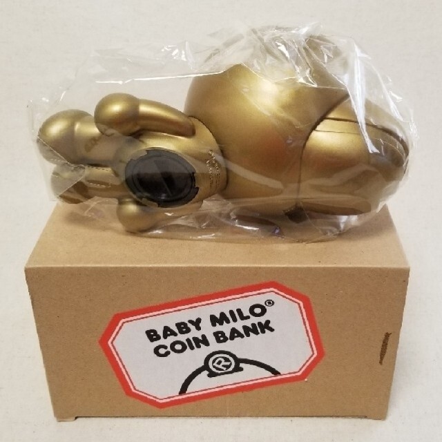 A BATHING APE(アベイシングエイプ)のBABY MILO COIN BANK (貯金箱/ゴールド) インテリア/住まい/日用品のインテリア小物(置物)の商品写真