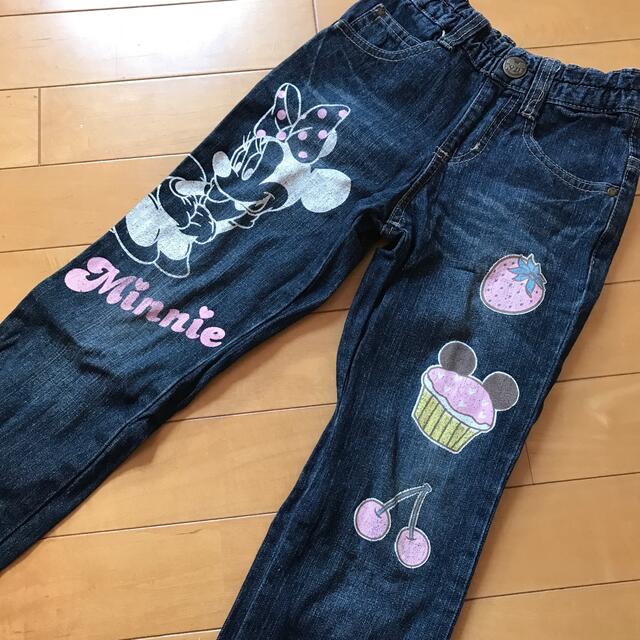 Disney(ディズニー)のキッズ110 ディズニーデニム キッズ/ベビー/マタニティのキッズ服男の子用(90cm~)(パンツ/スパッツ)の商品写真