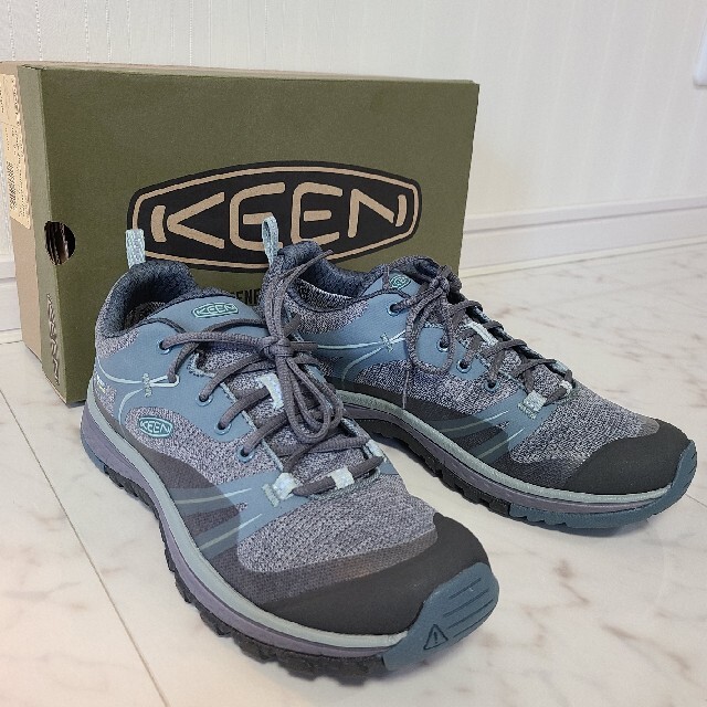 【美品】キーン KEEN テラドーラ  レディース シューズ 24cm