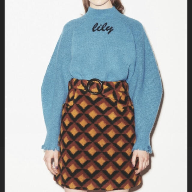 Lily Brown(リリーブラウン)のLilyBrown ロゴニット レディースのトップス(ニット/セーター)の商品写真