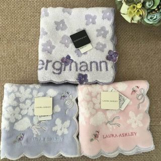 ローラアシュレイ(LAURA ASHLEY)のローラアシュレイ★ニコライバーグマン　タオルハンカチ(ハンカチ)