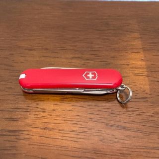 ビクトリノックス(VICTORINOX)のビクトリノックス クラシック 赤 53001(その他)