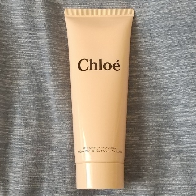 Chloe(クロエ)のChloe ハンドクリーム 新品未使用 コスメ/美容のボディケア(ハンドクリーム)の商品写真