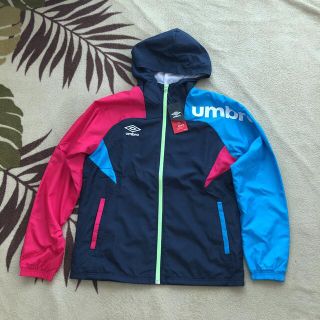 アンブロ(UMBRO)の【超お得!】最終価格!アンブロレディース用ウィンドブレーカー(ナイロンジャケット)