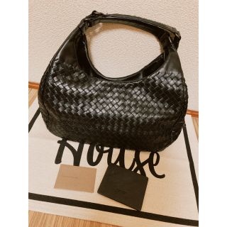 ボッテガヴェネタ(Bottega Veneta)のBOTTEGA VENETAイントレチャート(ショルダーバッグ)