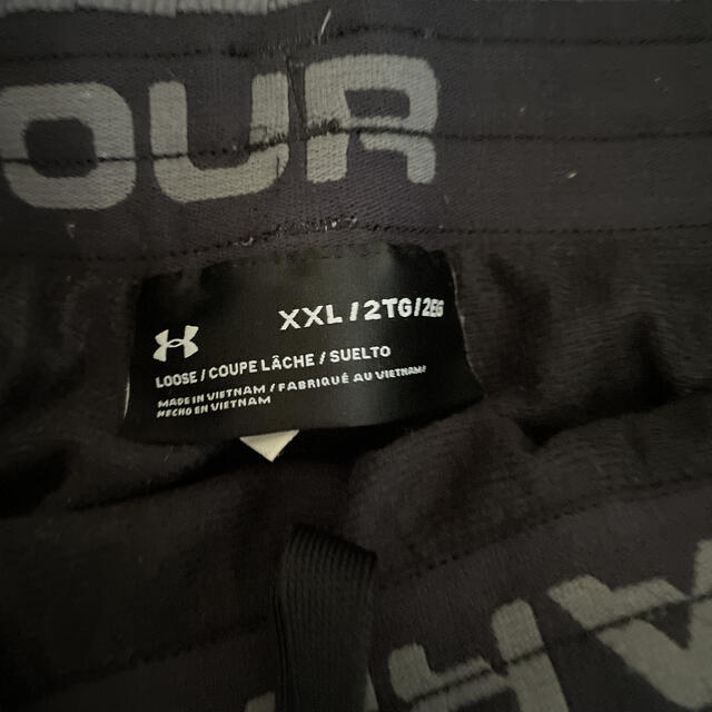 UNDER ARMOUR(アンダーアーマー)のアンダーアーマ　上下　XXL メンズのスーツ(セットアップ)の商品写真