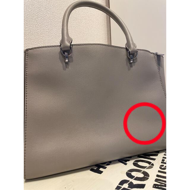 Michael Kors(マイケルコース)のマイケルコース　中古　グレー レディースのバッグ(トートバッグ)の商品写真