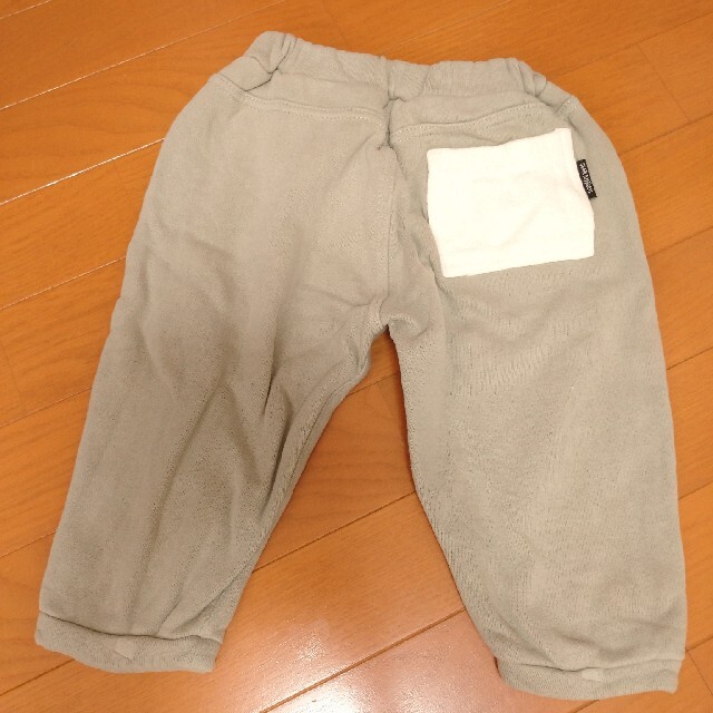 F.O.KIDS(エフオーキッズ)のアプレレクール　裏起毛　パンツ　カーキ　ホワイト　90 キッズ/ベビー/マタニティのキッズ服男の子用(90cm~)(パンツ/スパッツ)の商品写真