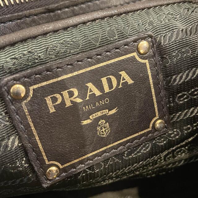 PRADA ブラウン ショルダーありの通販 by NINA's shop｜プラダならラクマ - PRADA ギャザーナイロンバッグ 高品質在庫