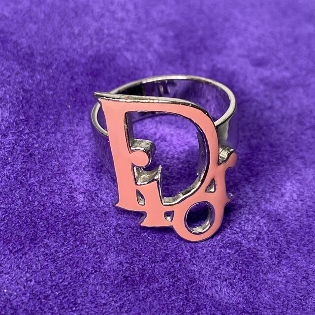 Dior(ディオール)の良品/Dior/ディオール ロゴ リング/ピンク/15号 レディースのアクセサリー(リング(指輪))の商品写真