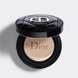 ディオール(Dior)のディオールスキン フォーエヴァー クッション 0N(ファンデーション)