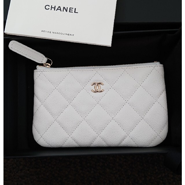 CHANEL フラットポーチ