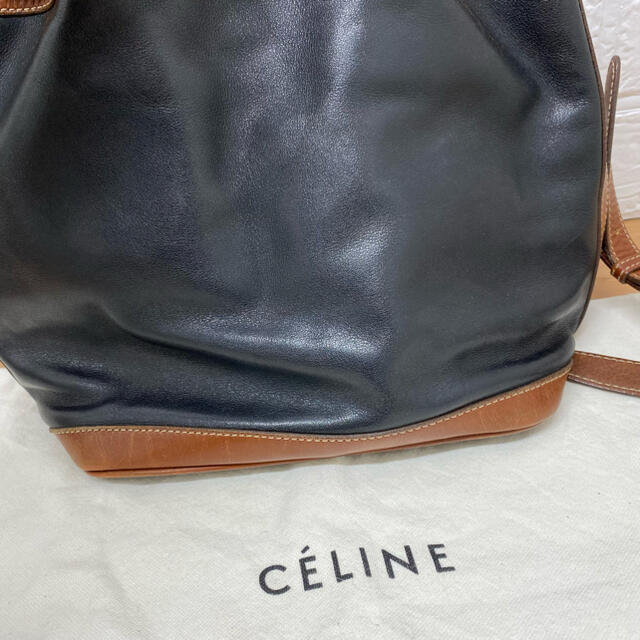 celine(セリーヌ)のCELINE セリーヌ　ショルダーバッグ　巾着バッグ　Xmas レディースのバッグ(ショルダーバッグ)の商品写真