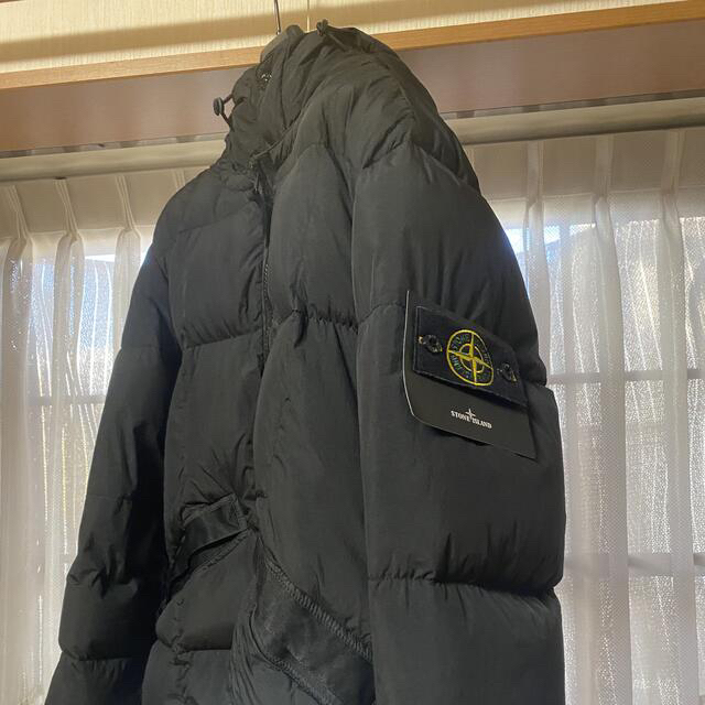 送料無料/新品】 STONE ISLAND ストーンアイランド ダウン ダウンジャケット