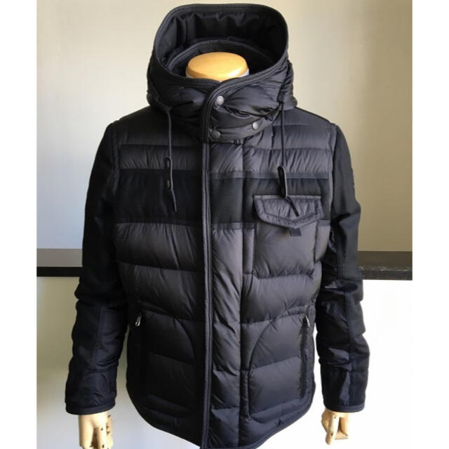 MONCLER(モンクレール)の正規　モンクレール  メンズ　ダウン　size 2 メンズのジャケット/アウター(ダウンジャケット)の商品写真