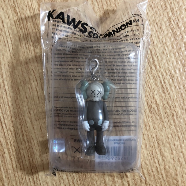 MEDICOM TOY(メディコムトイ)のKAWS COMPANION KEYHOLDER カウズ コンパニオン  メンズのファッション小物(キーホルダー)の商品写真